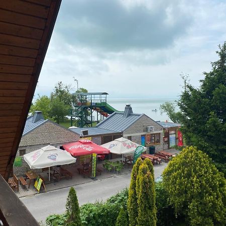 Sunset Beach Apartman Балатонфюзфё Экстерьер фото