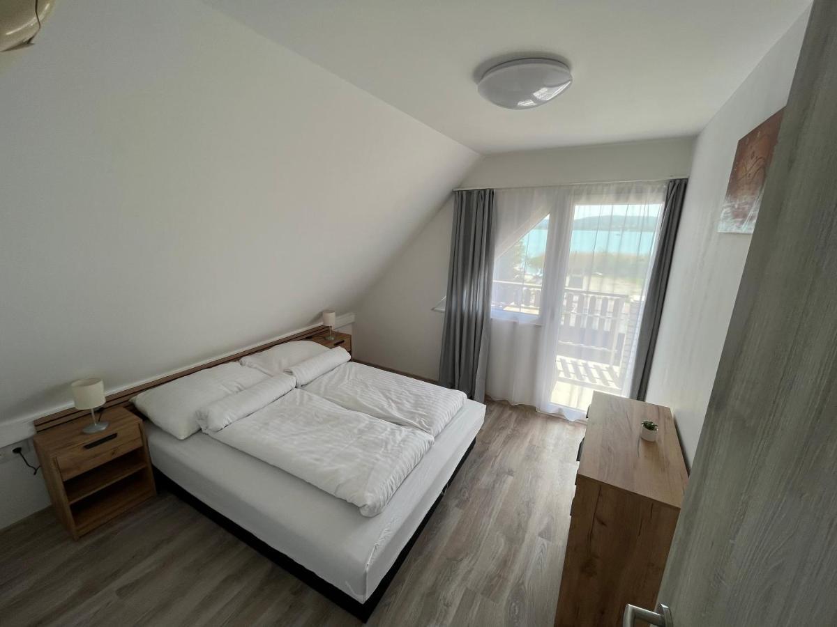 Sunset Beach Apartman Балатонфюзфё Экстерьер фото