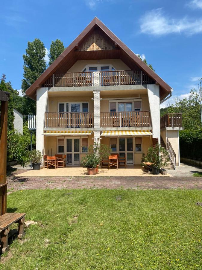 Sunset Beach Apartman Балатонфюзфё Экстерьер фото