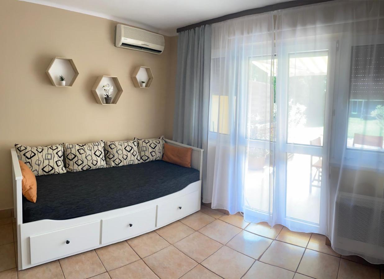 Sunset Beach Apartman Балатонфюзфё Экстерьер фото